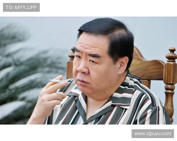 荧屏硬汉的温情世界：郑则仕的电视剧魅力解读